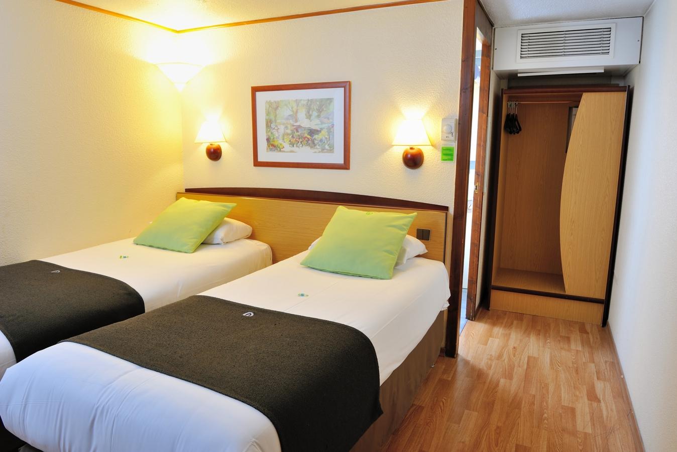 Hotel Campanile Grenoble Sud - 3*