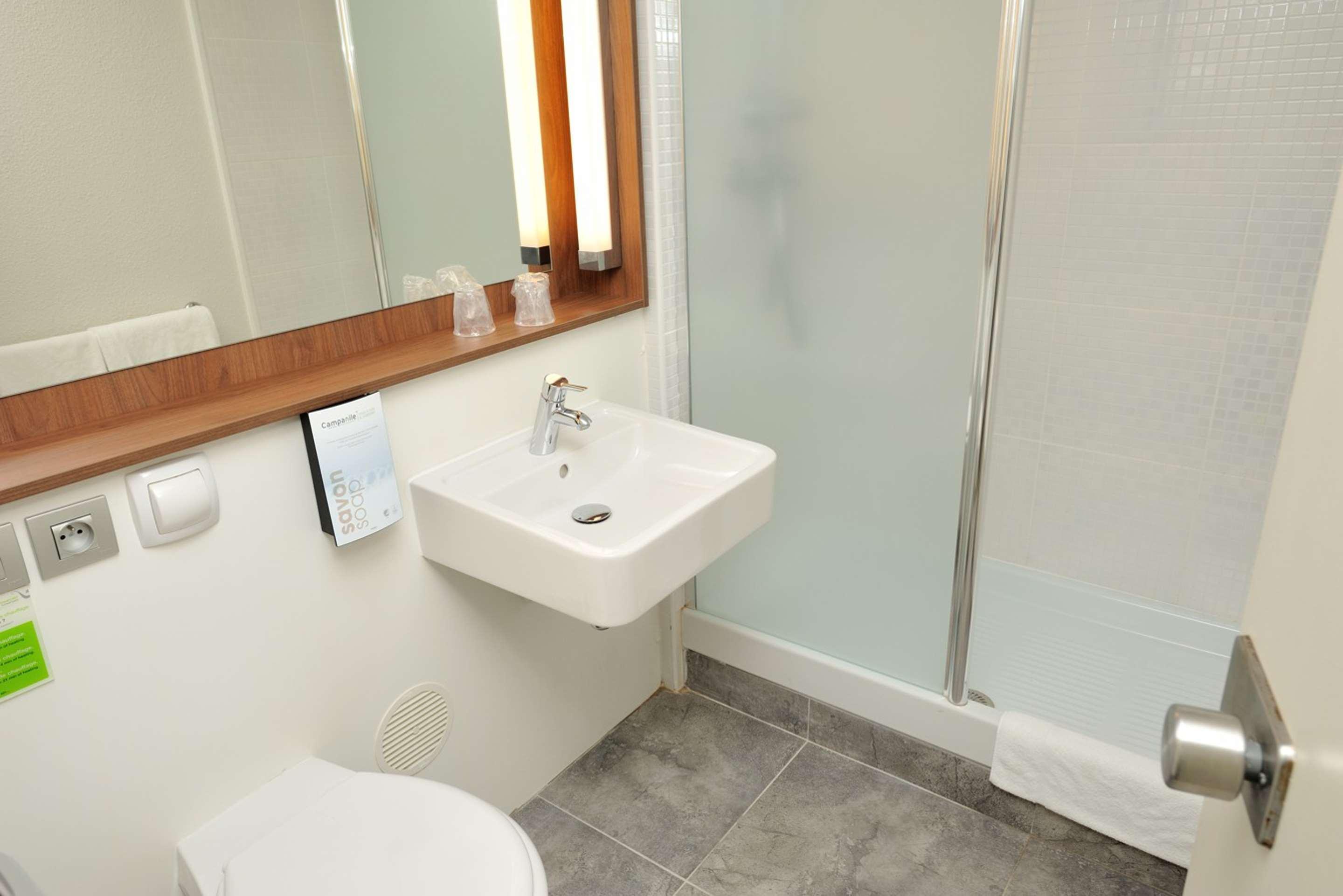 Campanile Grenoble Sud - 3*