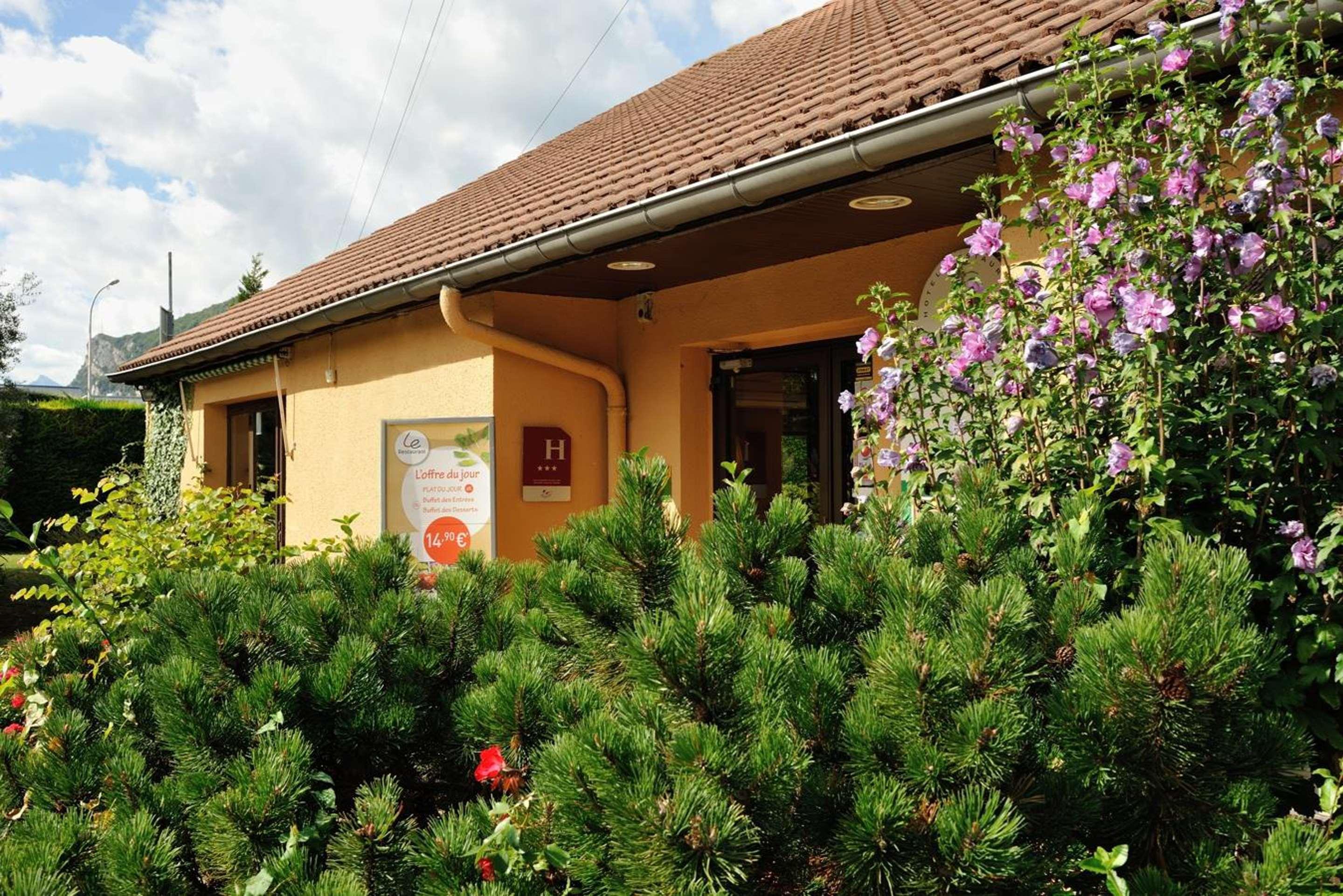 Hotel Campanile Grenoble Sud - 3*